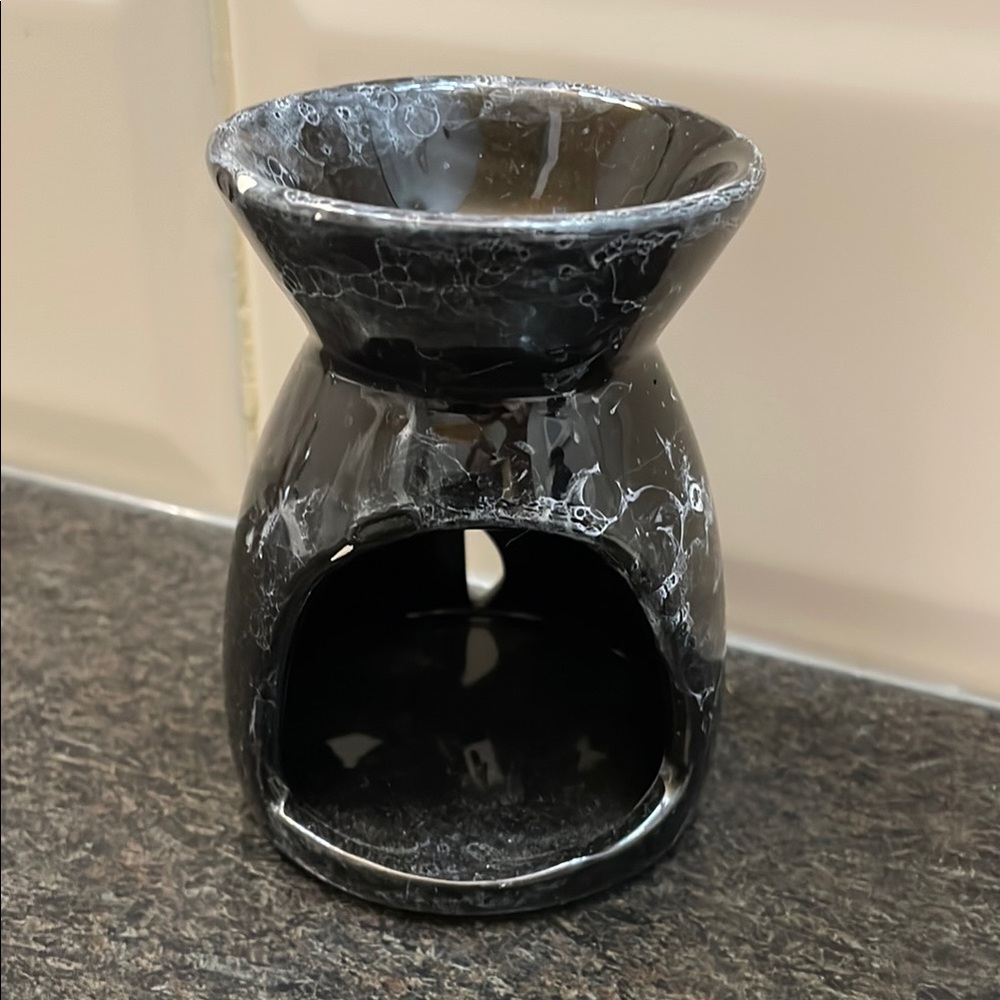 🎶FREE WITH PURCHASE $50+ ADD TO YOUR BUNDLE! Black Marble WAX MELT